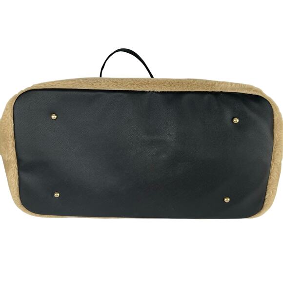 XOXO Soft Plush Faux Fur Carryall Tote Bag - Picture 9 of 9